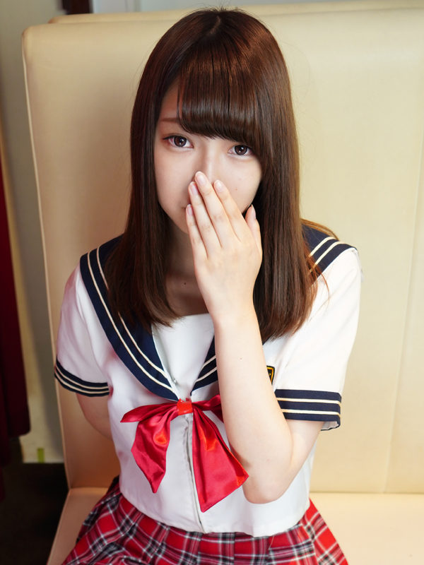 踊れ！チンチコリン・谷九店 グミ 26歳 T：162cm　B：85(D)　W：55　H：87