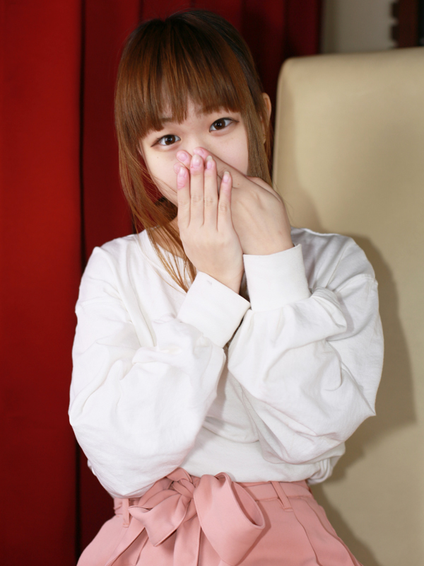 踊れ！チンチコリン・谷九店 きあら 25歳 T：148cm　B：82(C)　W：54　H：83